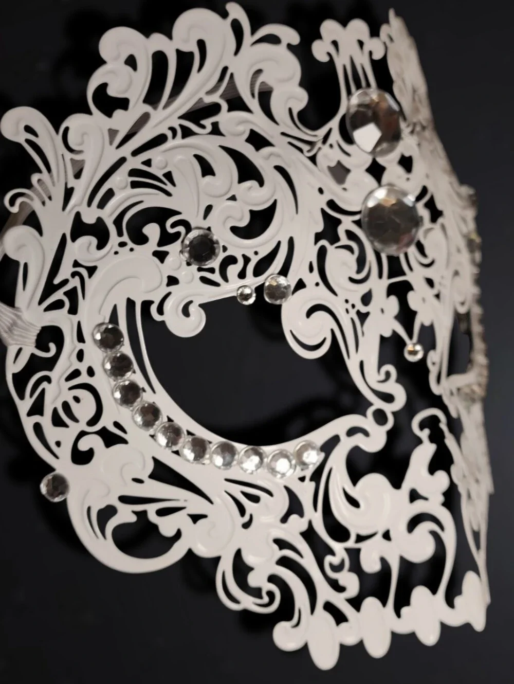 White Crystal Metal Skull Masquerade Mask Filigree ElasticStrap 9x7.5 Adjustable